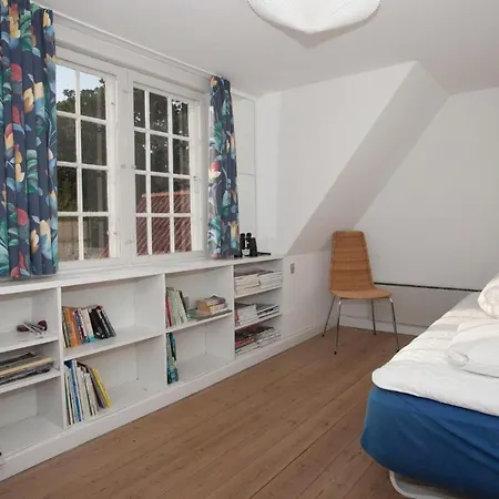 Holiday Home Laerkevej Skaelskor V
